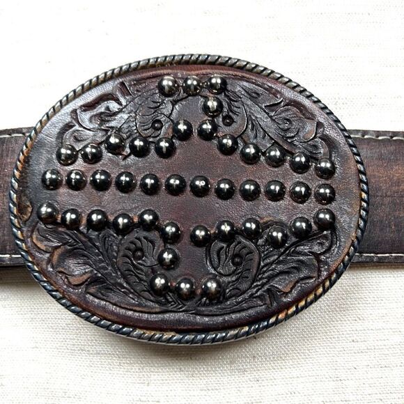 JOSE LUIS Spain Vintage Brown Leather Studded Etched Leather Buckle Belt size 34 - Picture 4 of 15